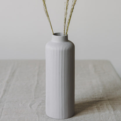 Light Grey Ceramic Vase – ÅDALA Style