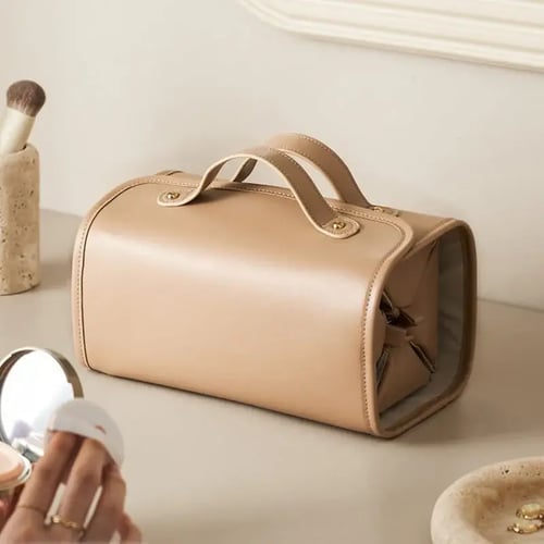 Stay Perfectly Organized Anywhere with GlamCaddy
