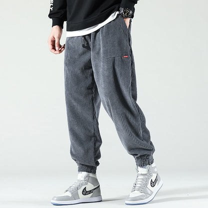 Stylish Corduroy Trousers for Trendy Autumn Outfits