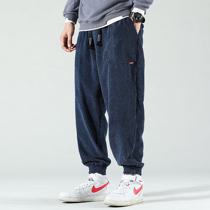 Stylish Corduroy Trousers for Trendy Autumn Outfits