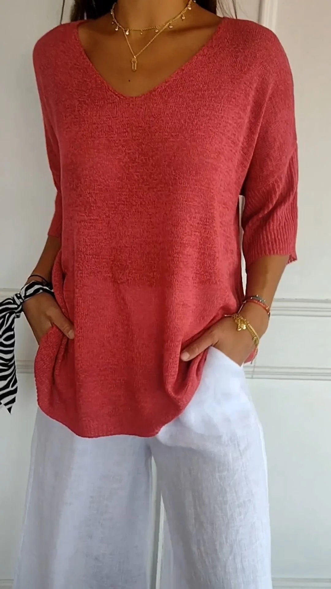 Chic Solid Color V-Neck Top for Spring & Summer