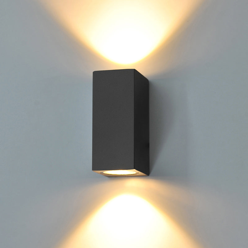Minimalist Black LED Wall Mount Light - Geometric Aluminum Sconce for Patio