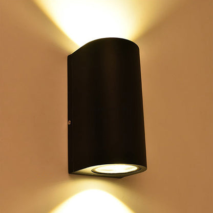 Minimalist Black LED Wall Mount Light - Geometric Aluminum Sconce for Patio