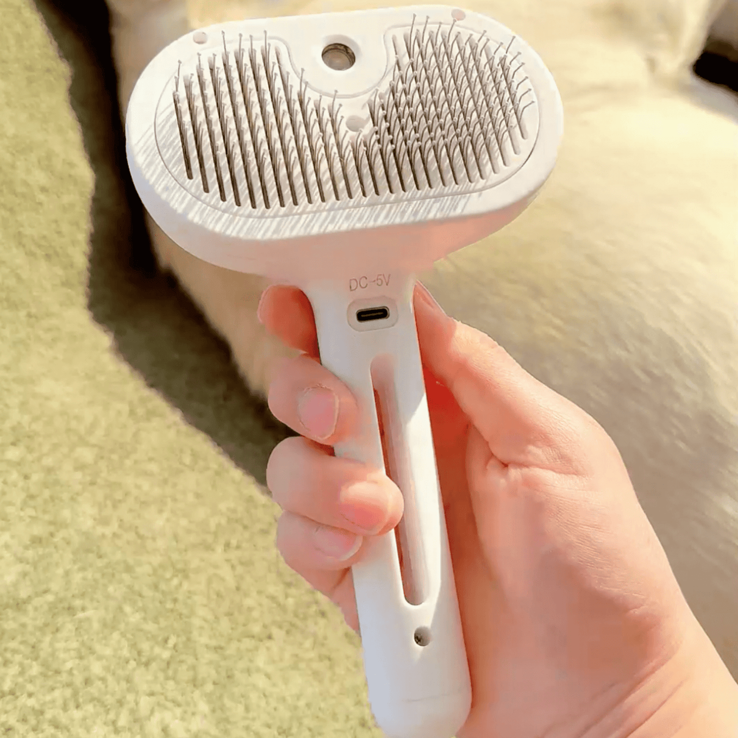 Steam Brush for Dogs – Gentle Grooming Tool for All Coat Types