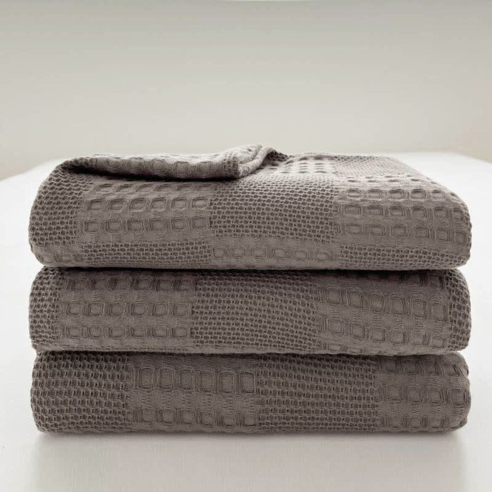 Serene Waffle Weave Blanket for Stylish Relaxation
