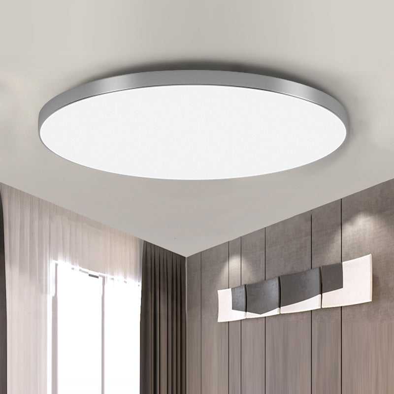 Minimalist Round LED Flush Mount Ceiling Light for Modern Kitchens