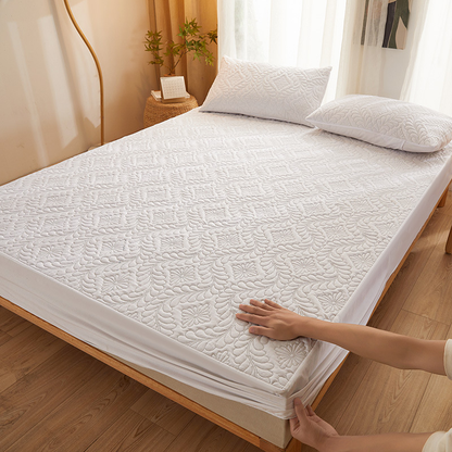 Waterproof Mattress Cover for Refreshing Sleep – Fitted Design