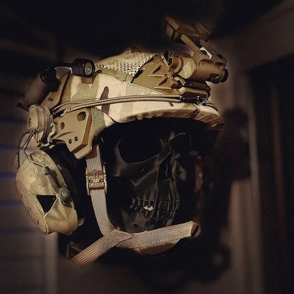 3D Skull Helmet Showcase Stand