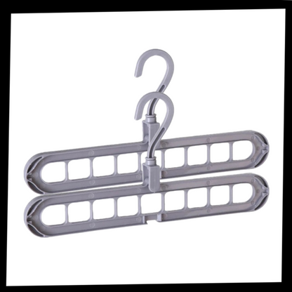 Space-Saving Rotating Clothes Hanger