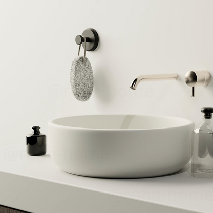 Suction Cup Hangers for Effortless Home Organization