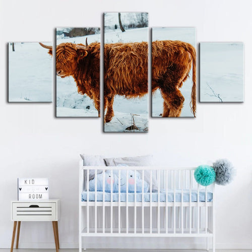 Vibrant 5-Piece Canvas Art Featuring a Charming Cow