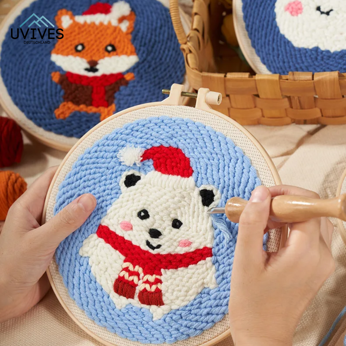 Beautiful Christmas Keepsakes for the Holiday Season