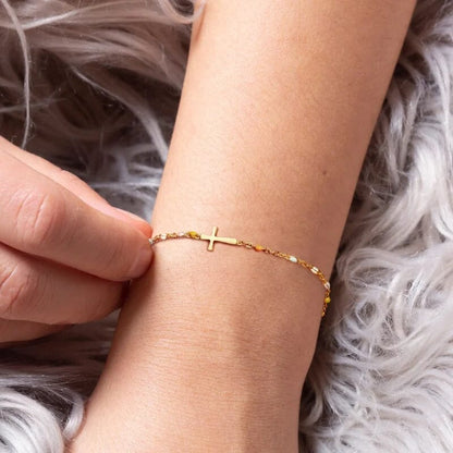 Cross Bracelet for Friendship and Faith – Adjustable in Silver or Gold – Gift Box Available
