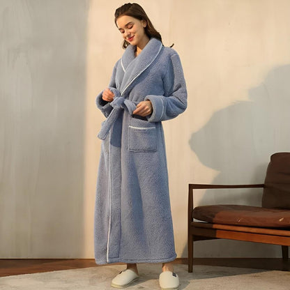 Plush Everyday Robe for Ultimate Comfort