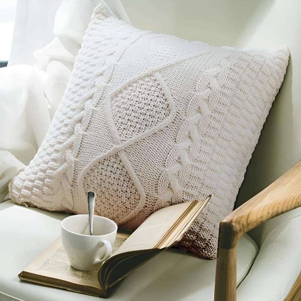 Luxurious Textured Cushion Cover for Cozy Living