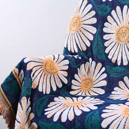 Chic Cotton Knit Blanket with Decorative Tassels