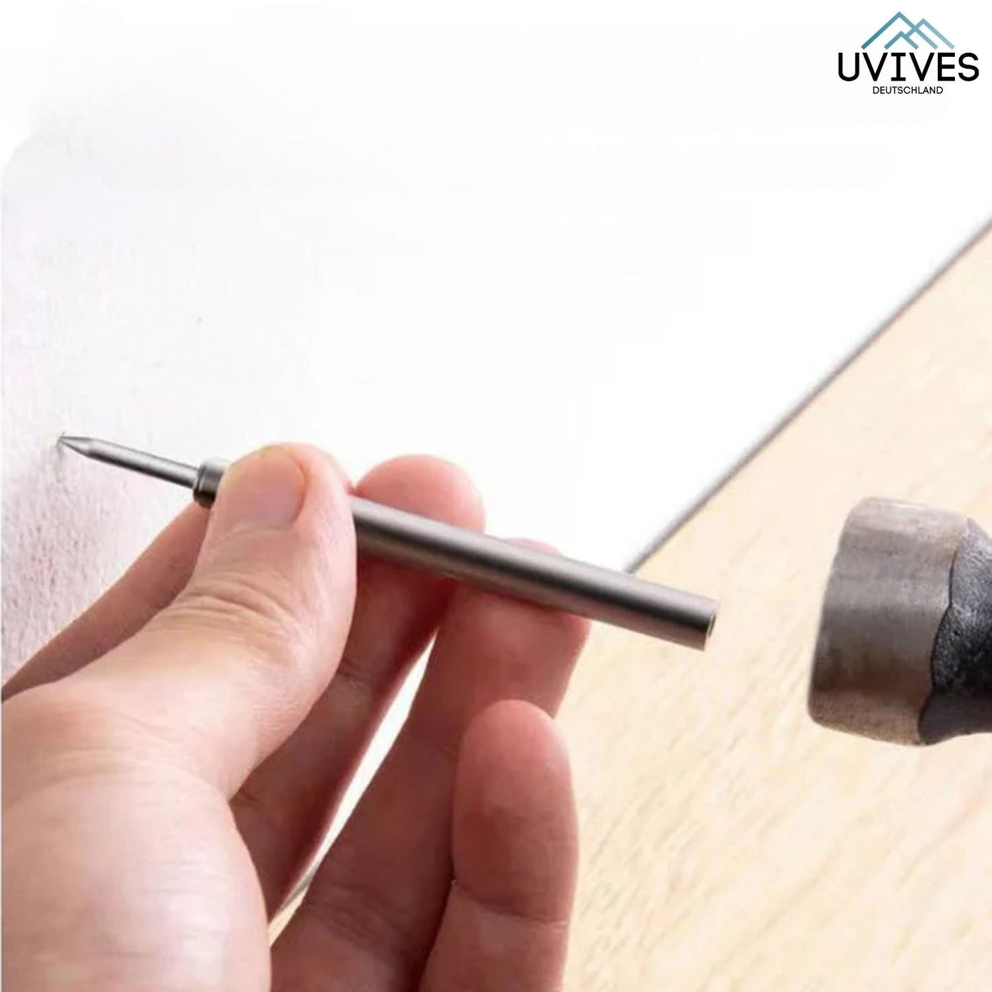 Handy Sleeve Tool for GripNail Applications
