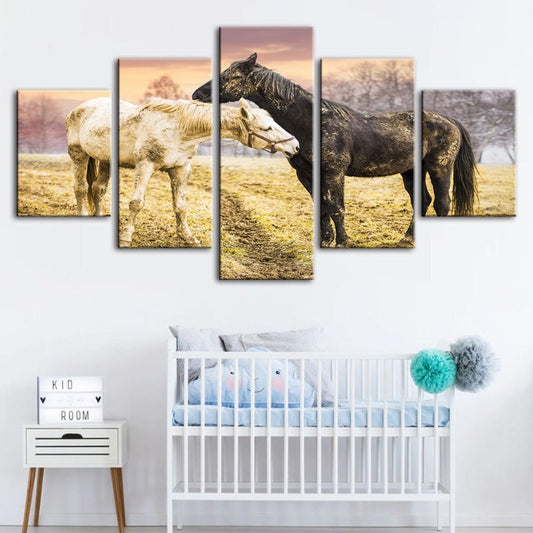 Stunning 5-Piece Equine Canvas Art Set for Home Décor