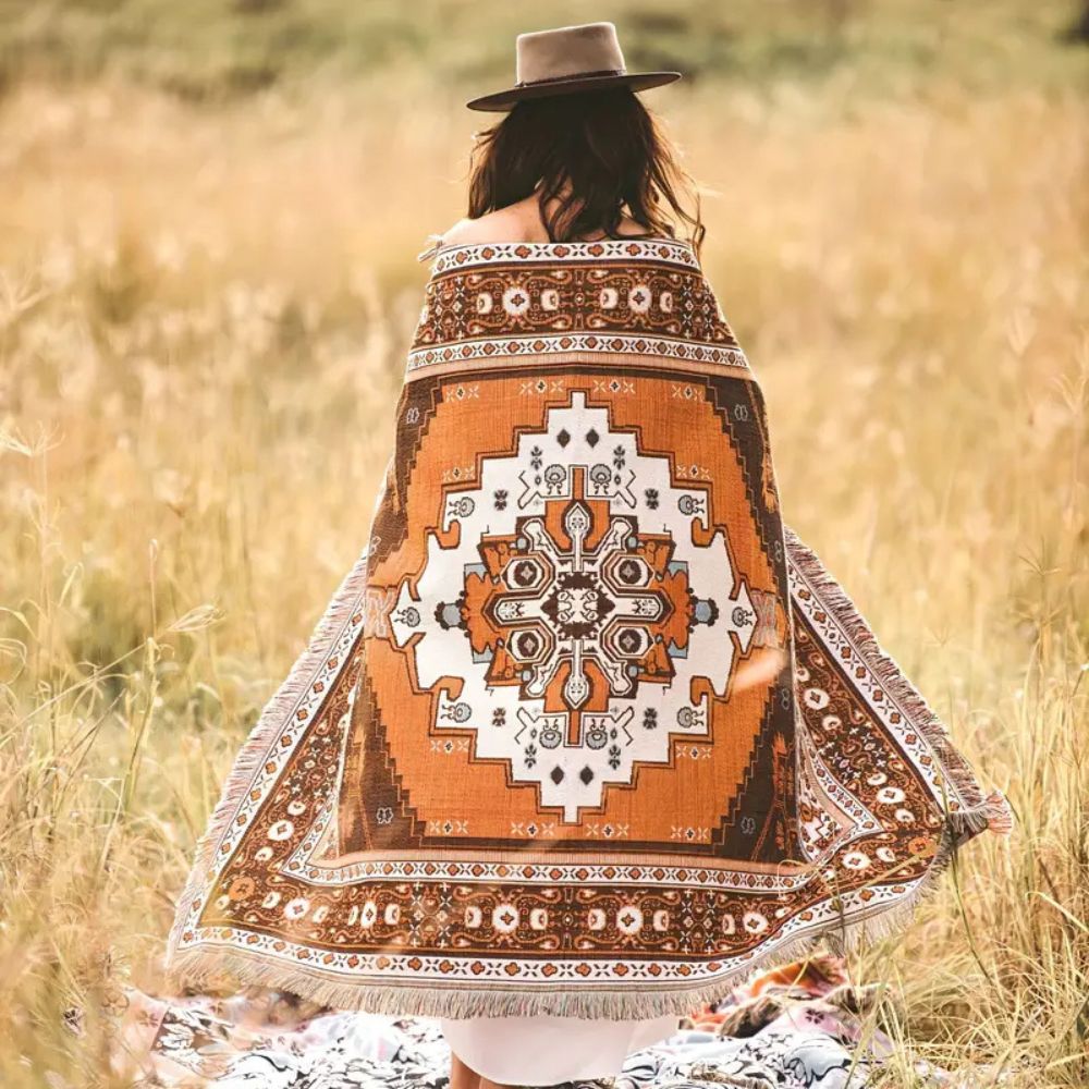 Cozy Artisan-Inspired Throw Blanket for Every Occasion