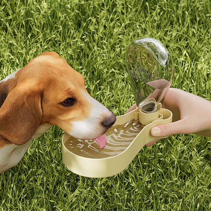 Portable Pet Feeding Solution - Fun Drumstick Style