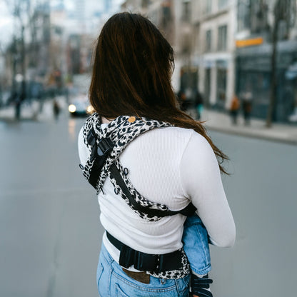 Versatile Baby Carrier for Ultimate Comfort and Mobility