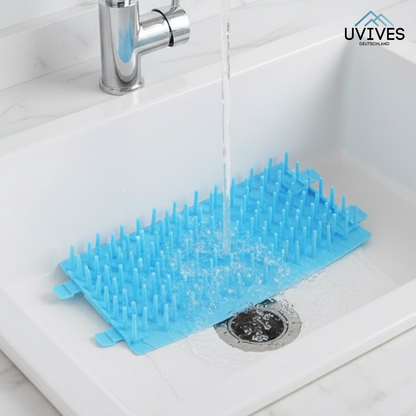 Clean Paws in Seconds – Pet Paw Cleaning Solution