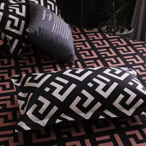 Elegant Geometric Quilt Cover Set | 3-Piece Bedding Collection