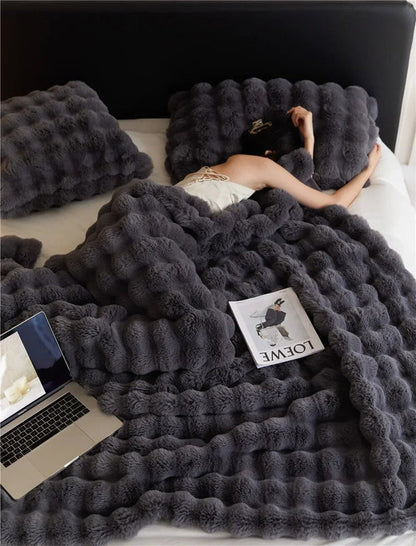 Cozy Fleece Blanket | Reversible Design | Year-Round Warmth