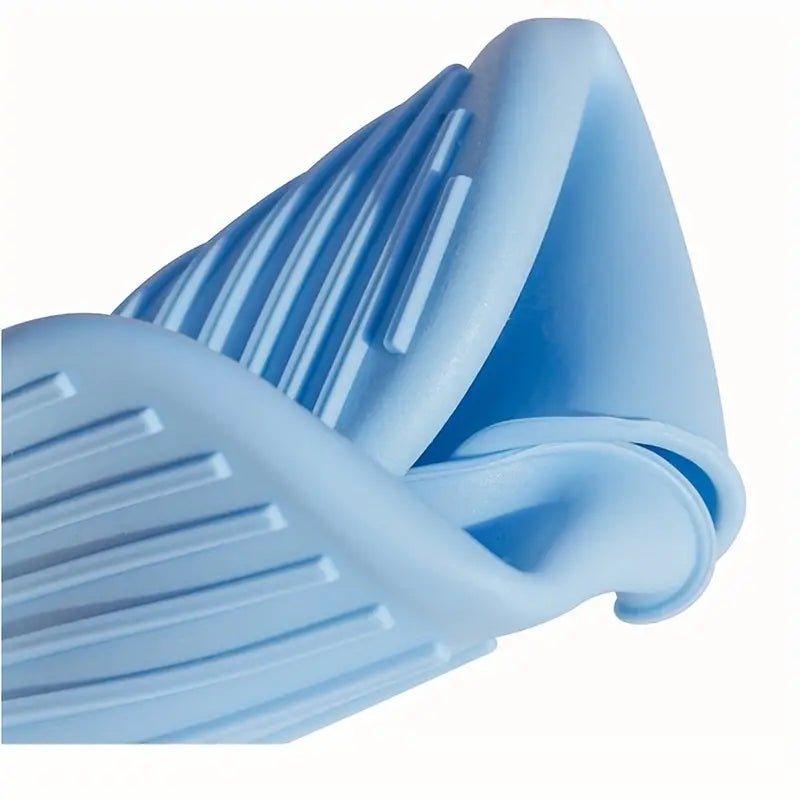 Ultimate Heat-Resistant Kitchen & Grill Gloves up to 230°C | Non-Slip Silicone Design for Cooking & BBQ | Flexible, Dishwasher Safe | GripGuard™