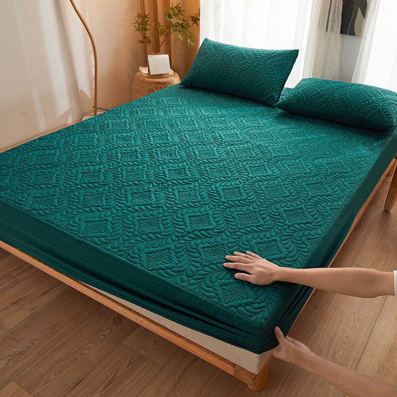 Waterproof Mattress Cover for Refreshing Sleep – Fitted Design