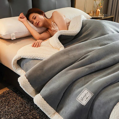 Soft and Luxurious Fleece Blanket | Lightweight & Warm | Versatile Use