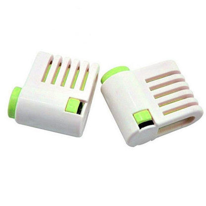 Set of 2 Cake Layer Slicers with Knife Clamps