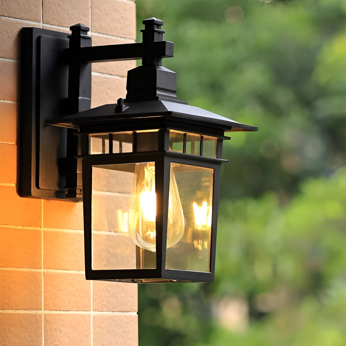 Outdoor Wall Light – Weatherproof & Contemporary Design – Adjustable Head – Available in Black or Bronze