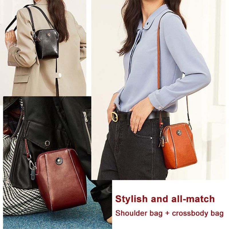 Chic Crossbody Bag with Coordinated Shell Accents