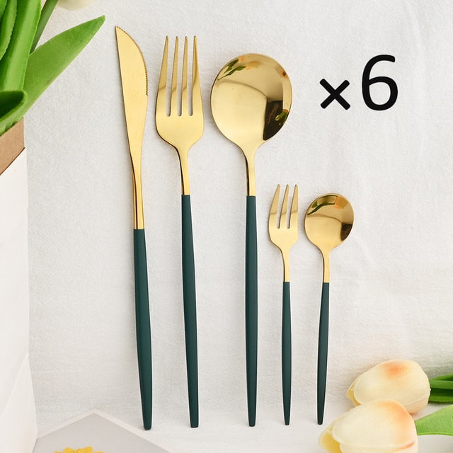 30-Piece Elegant Dining Set in Premium Stainless Steel