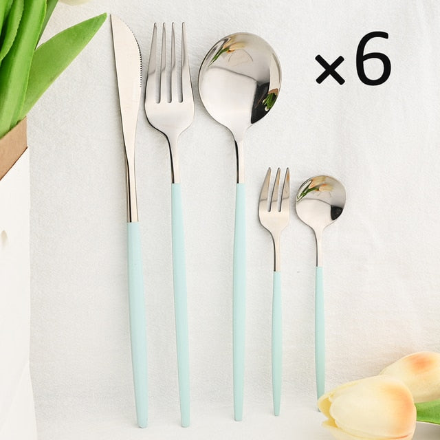 30-Piece Elegant Dining Set in Premium Stainless Steel