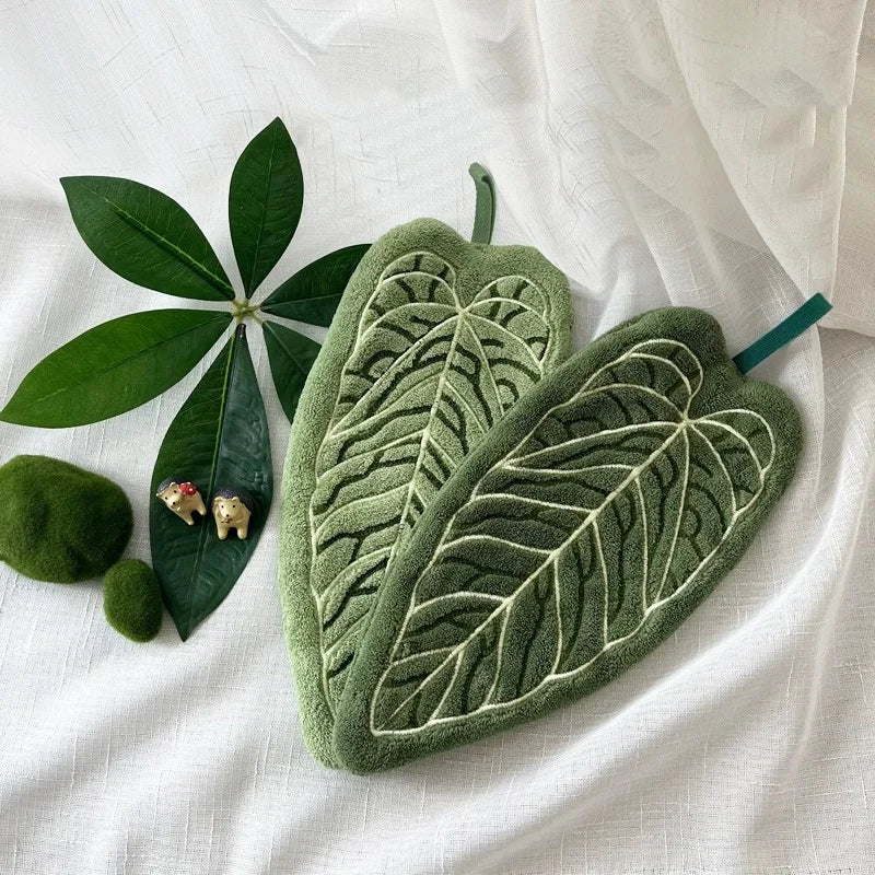 Tropical Leaf Towel | Highly Absorbent | Quick Dry | 100% Polyester