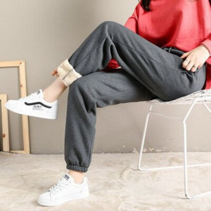 Ultimate Warmth: Luxe Comfort Trousers
