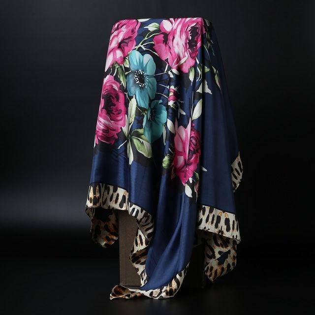 Large Square Simulation Silk Scarf – Versatile Fashion Accessory