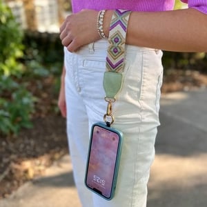 StyleMate - Versatile Phone Strap for Effortless Carrying