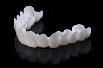 Adjustable White Denture Lens for Direct Smile Enhancement
