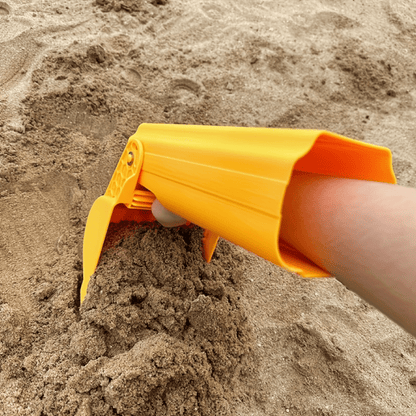 Kids Beach Sand Excavator – Handheld Tool for Fun Outdoor Play
