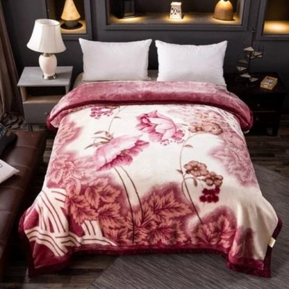 Plush Decorative Weighted Blanket in Quilt Style