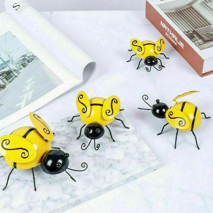 Metal Bee Wall Art Set for Living Spaces | 4-Piece | Outdoor and Garden Decor