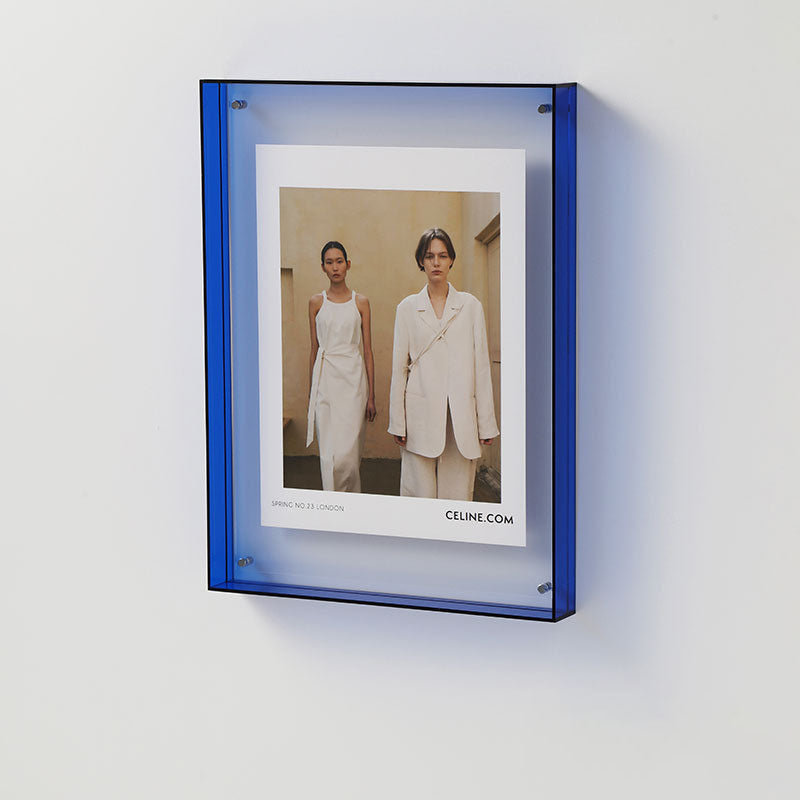 Elegant Acrylic Display Stand for Photos and Décor