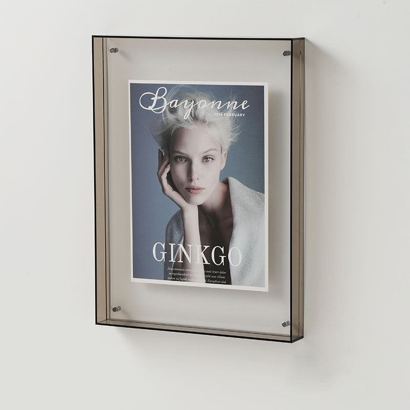Elegant Acrylic Display Stand for Photos and Décor