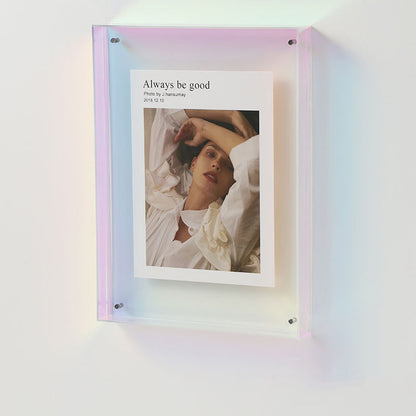 Elegant Acrylic Display Stand for Photos and Décor