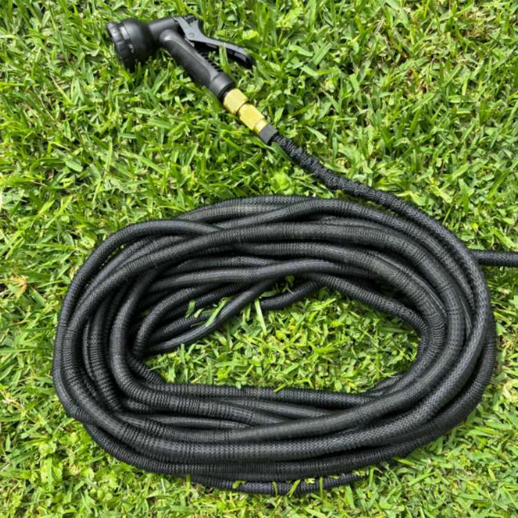 Expandable Garden Hose for Easy, Tangle-Free Watering