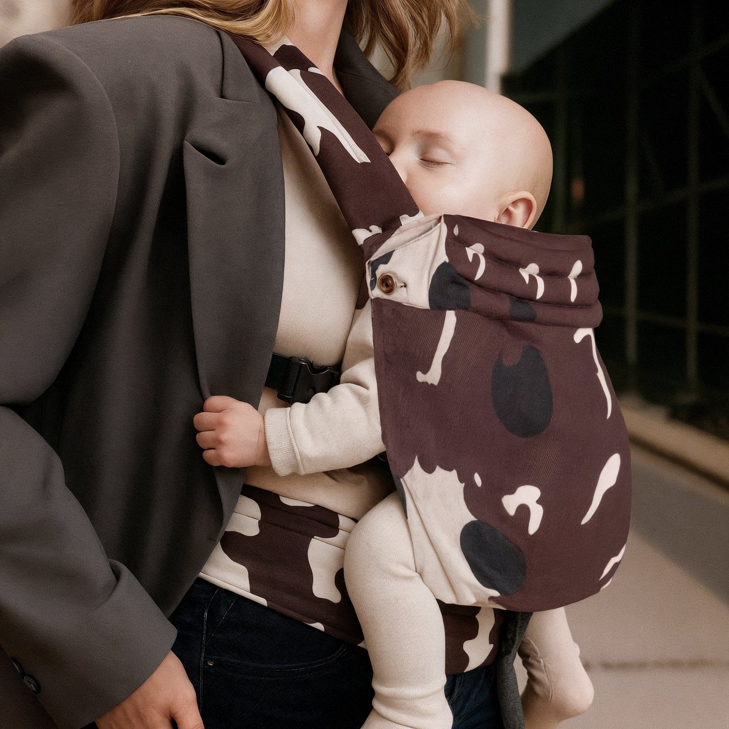 Versatile Baby Carrier for Ultimate Comfort and Mobility