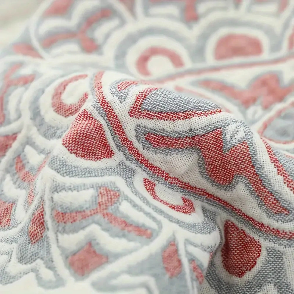 Elegant Floral Cotton Throw for Year-Round Comfort